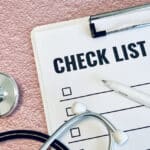 健康診断で再検査と言われたら？よくある項目と対応方法