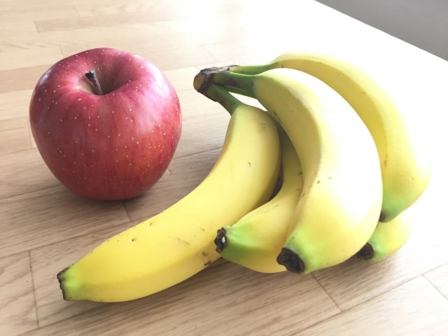 リンゴとバナナ